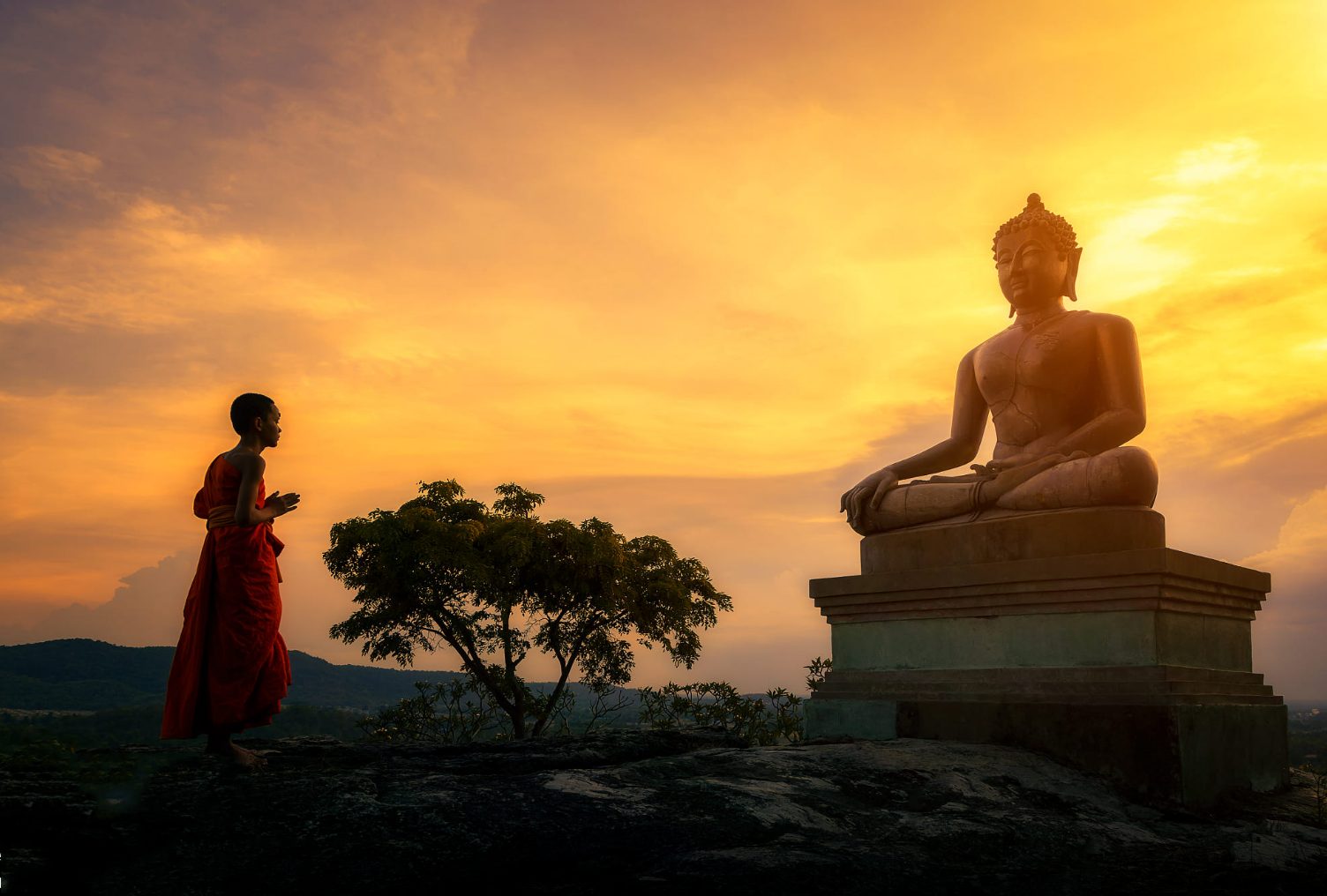 Khái niệm Phật Giáo là gì? Phật Giáo trong tiếng Anh là gì? Đặc trưng cơ bản